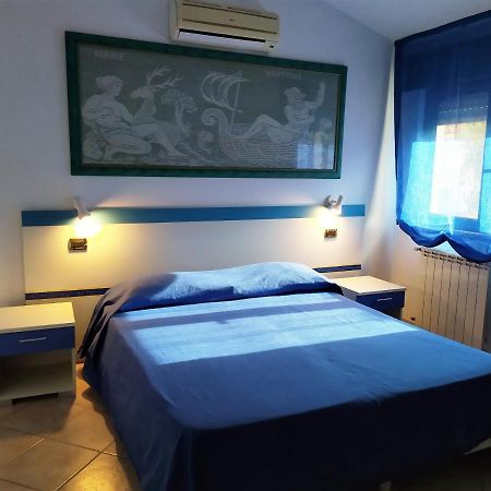B&B Luna Blu Carbonia Εξωτερικό φωτογραφία