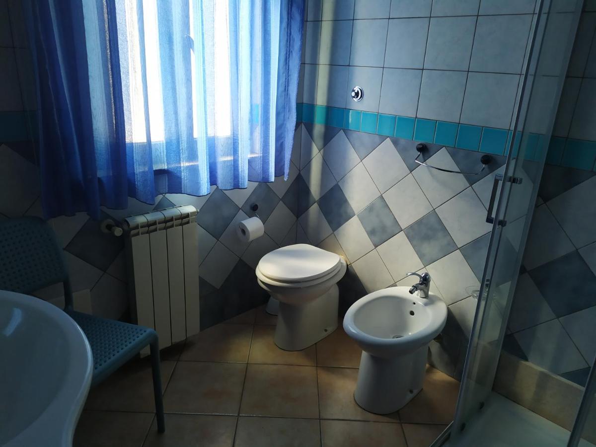 B&B Luna Blu Carbonia Εξωτερικό φωτογραφία