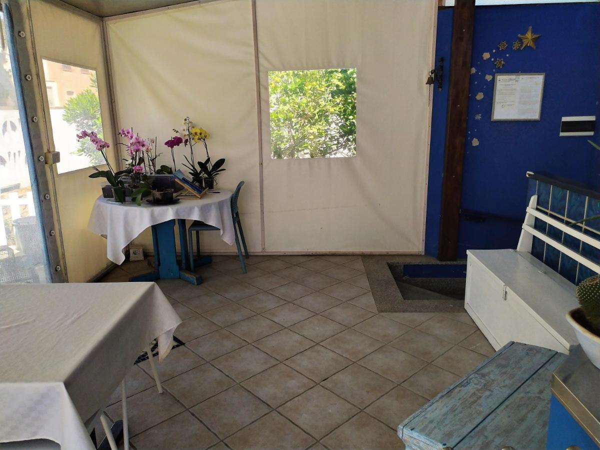 B&B Luna Blu Carbonia Εξωτερικό φωτογραφία
